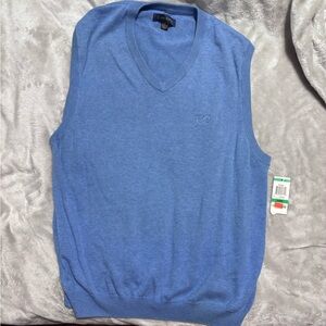 Vintage V-neck sweater vest!! Club room brand!